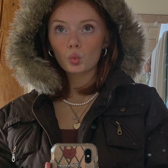 Meet your Posher, Riley - Picture 1 of 1